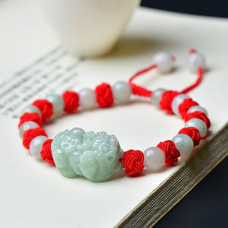 Bracelets - Bracelet Pixiu en jadéite birmane naturelle,