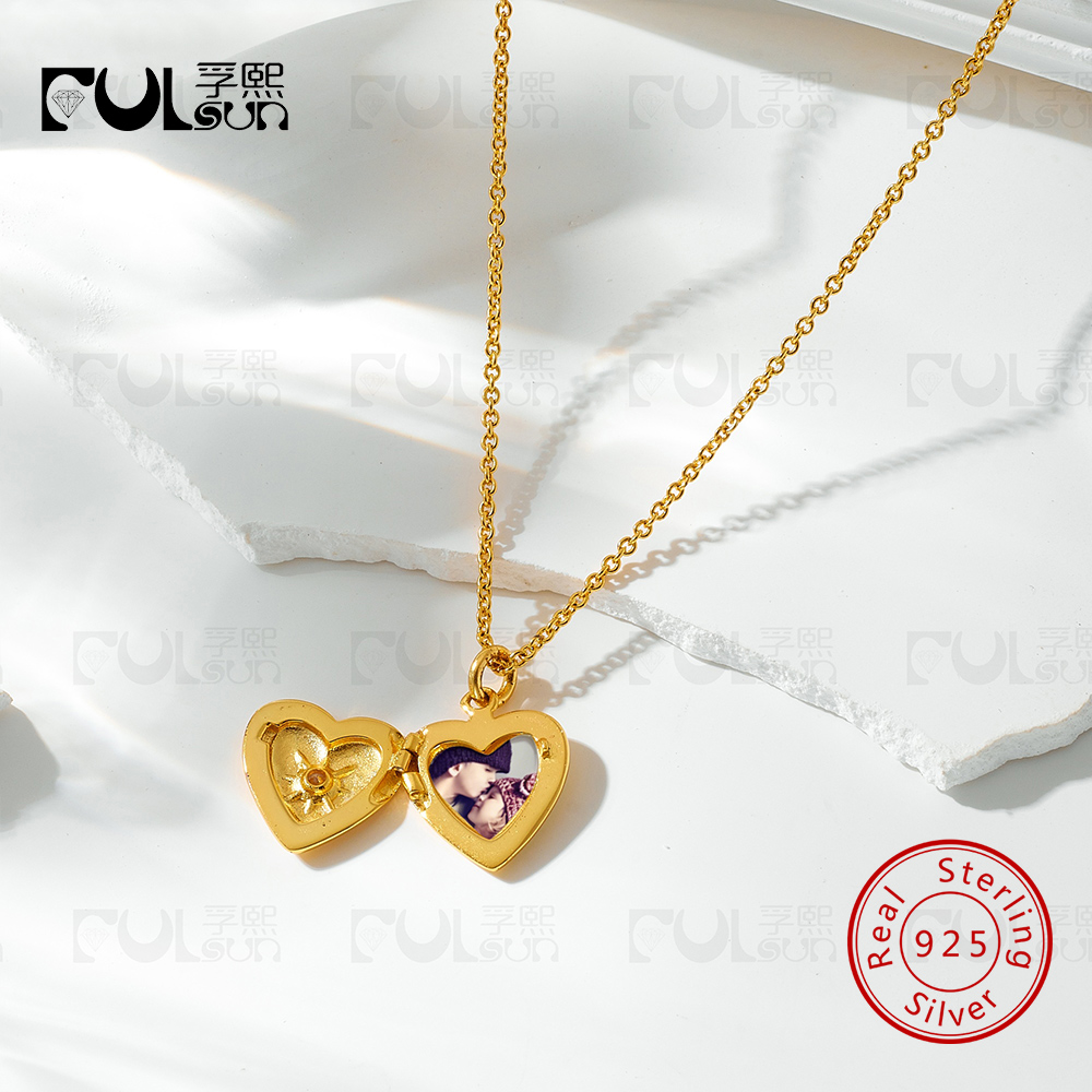 Collier avec pendentif photo e - Heart Locket Necklace Photo avis et prix