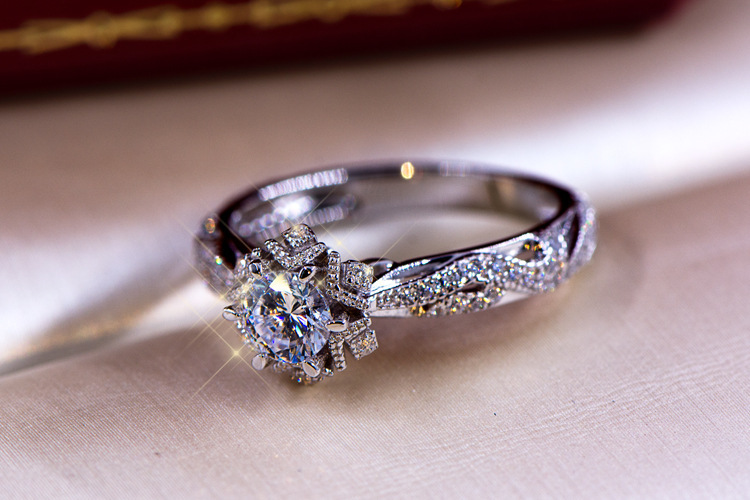 Bague en argent sterling S925  - Moissanite Engagement Ring 1 Carat avis et prix