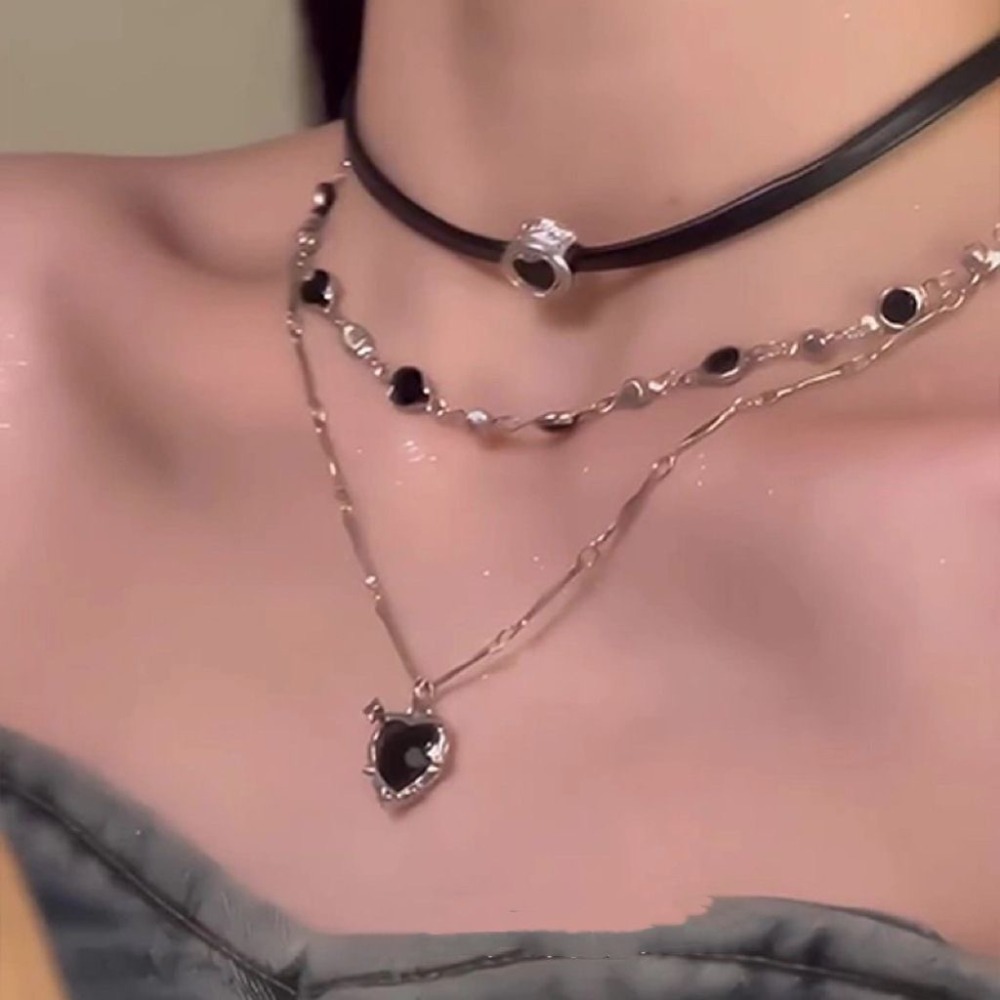 Collier gothique avec pendenti - Layered Pendant Necklace Aesthetic avis et prix
