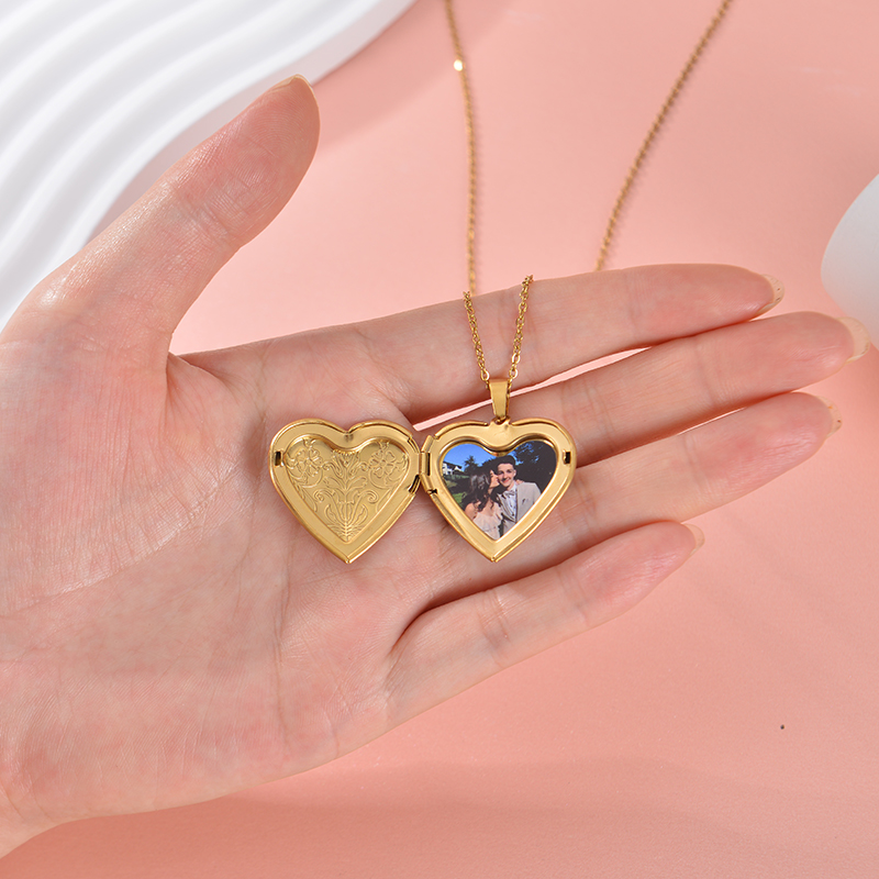 Collier avec pendentif personn - Heart Locket Necklace Photo avis et prix