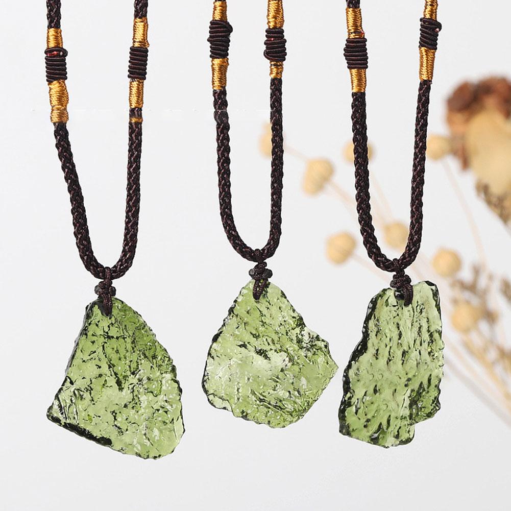 Collier en cristal de quartz n - Crystal Pendant Necklace Natural Stone avis et prix