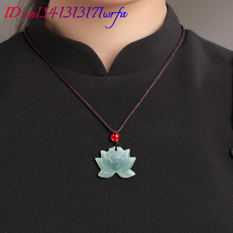 Myanmar jadéite Lotus pendenti - Necklaces avis et prix